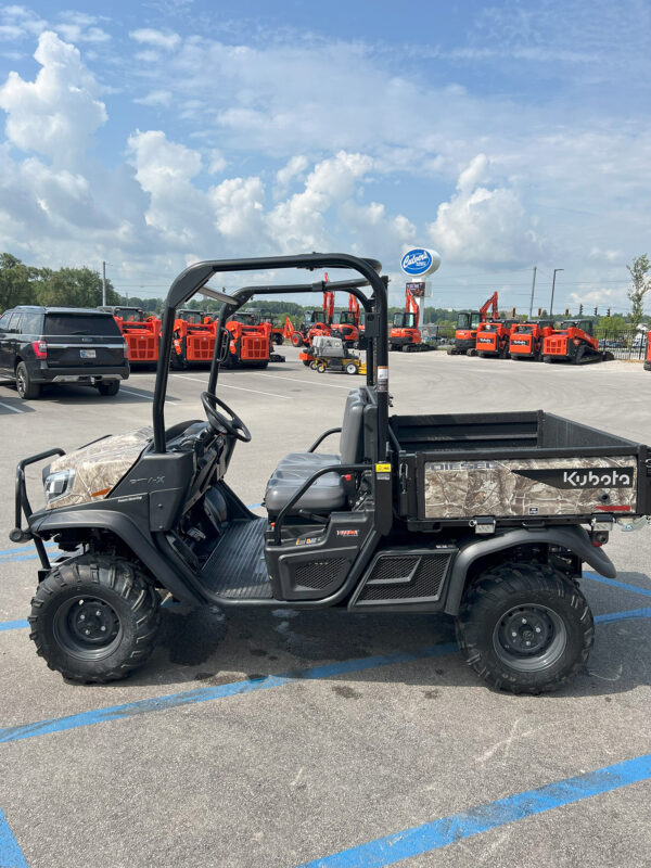 Kubota RTVX2-PCLA25 DEMO MODEL - 56 HOURS - Image 5